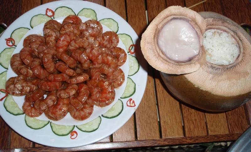 Thưởng thức cơm dừa Bến Tre, món ăn dân dã với hương vị ngon mê ly