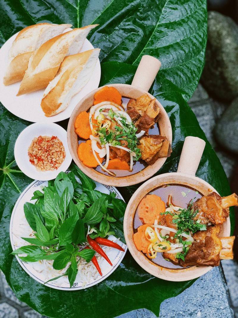 Tiệm bò kho niêu, quán ăn bình dân nổi tiếng ở thành phố Thủ Dầu Một