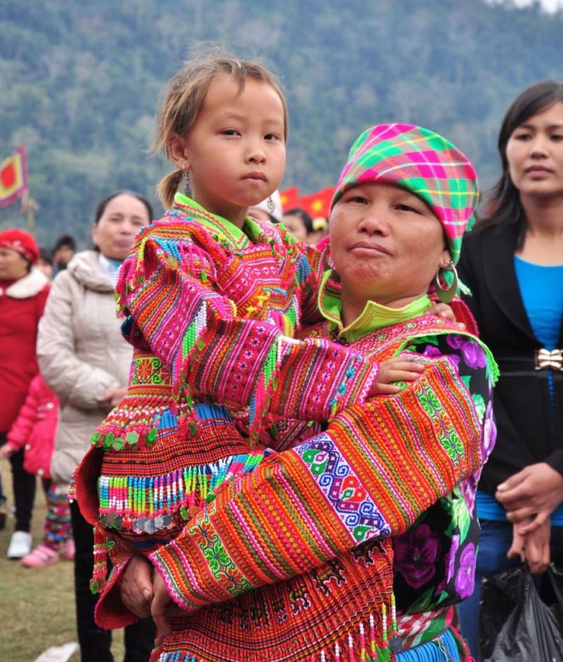 Tìm hiểu về đồng bào dân tộc H'Mông ở Mộc Châu