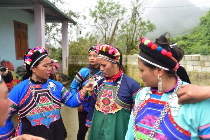 Tìm hiểu về người Phù Lá ở Hoàng Su Phì - Hà Giang