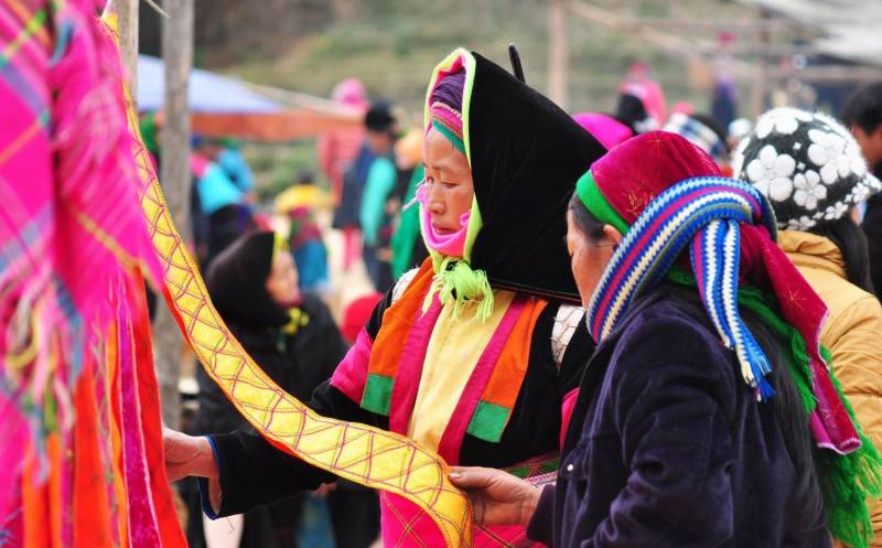 Tìm hiểu về phong tục tập quán của người Mông ở Mèo Vạc - Hà Giang