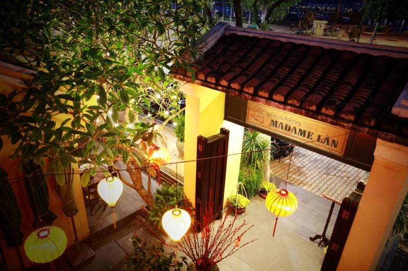 Trải nghiệm dòng chảy tinh hoa ẩm thực Việt tại nhà hàng Madame Lân Đà Nẵng
