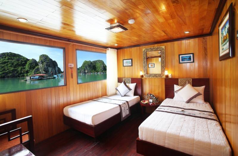 Trải nghiệm du lịch Hạ Long ngủ đêm trên du thuyền có gì thú vị?