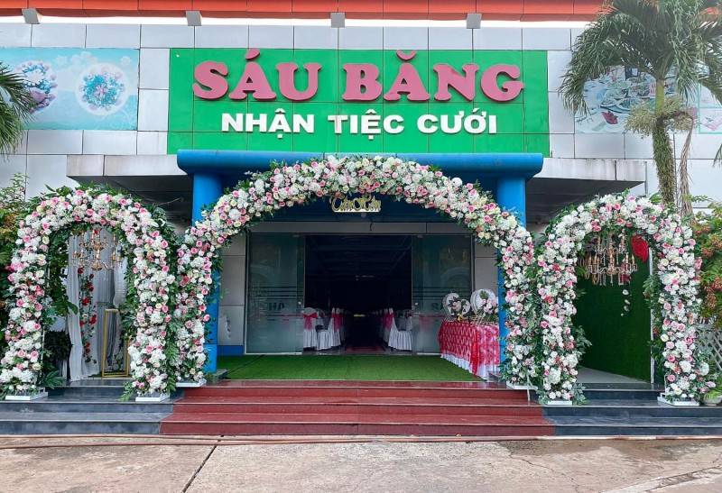 Trải nghiệm Nhà hàng Sáu Băng nổi tiếng với không gian sang trọng