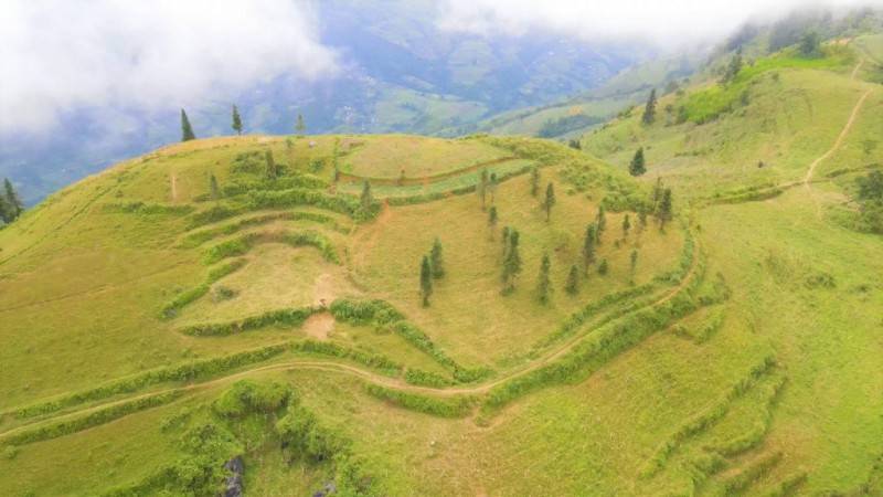 Trekking Suối Thầu - Hành trình khám phá thảo nguyên đẹp nhất Hà Giang