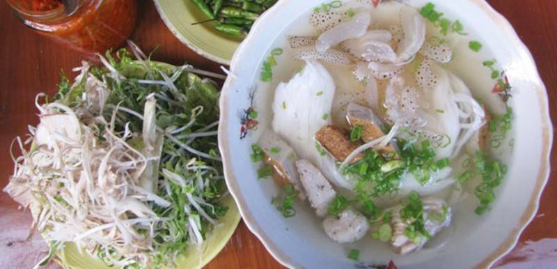 Truy lùng top 10 quán bún sứa Nha Trang thu hút hàng ngàn du khách