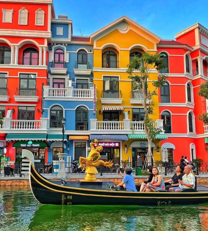 Venice Phú Quốc, không gian lãng mạn giữa lòng Grand World