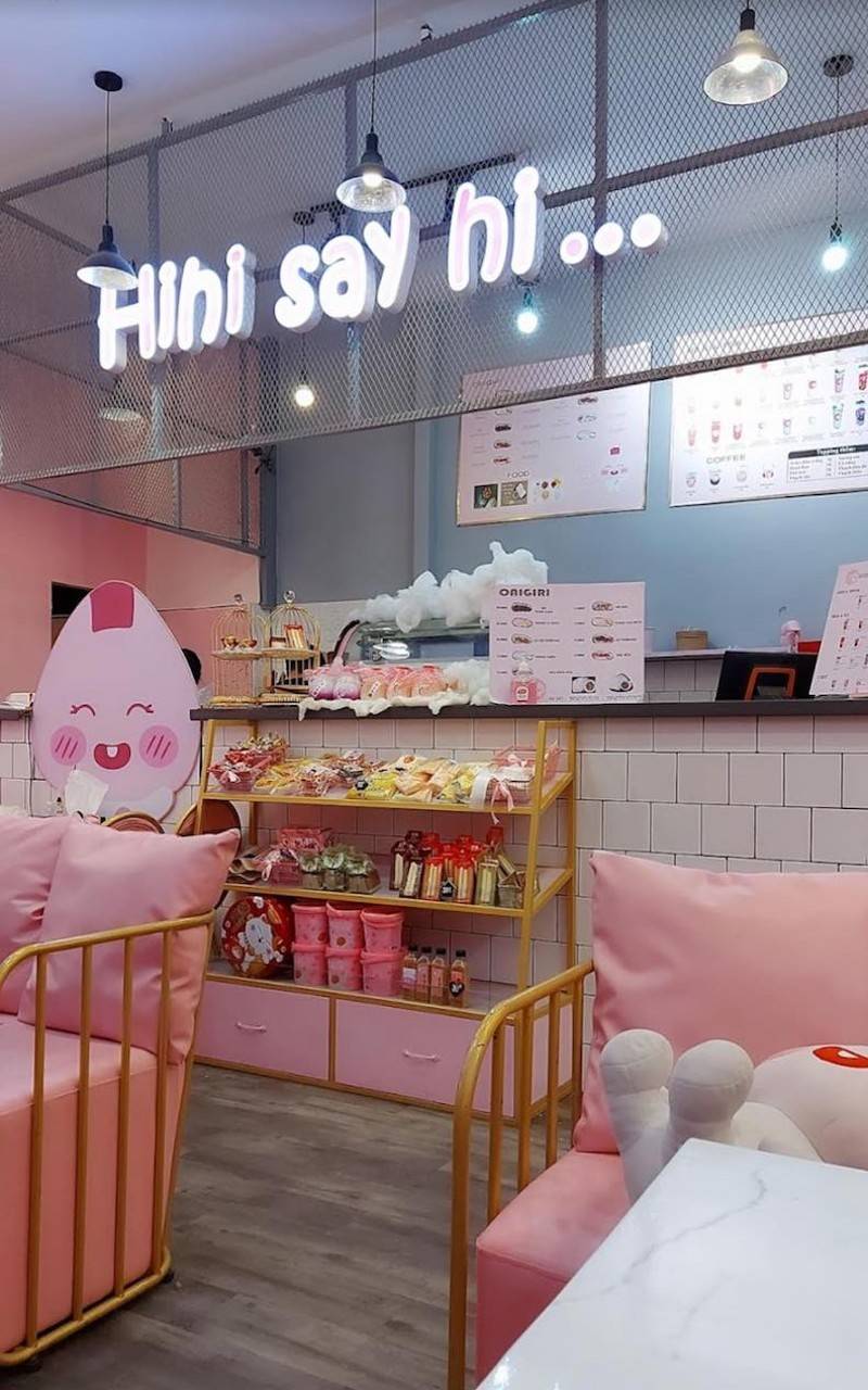 Yêu màu hồng thì đến ngay Hihi Onigiri, Coffee Milktea cùng 3vi.vn thôi nào